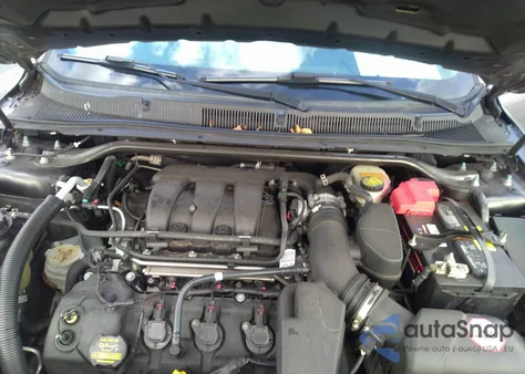 2013 Ford Taurus Limited z USA, uszkodzony, nr VIN 1FAHP2F88DG215572